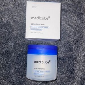 Medicube Zero Pore Pad